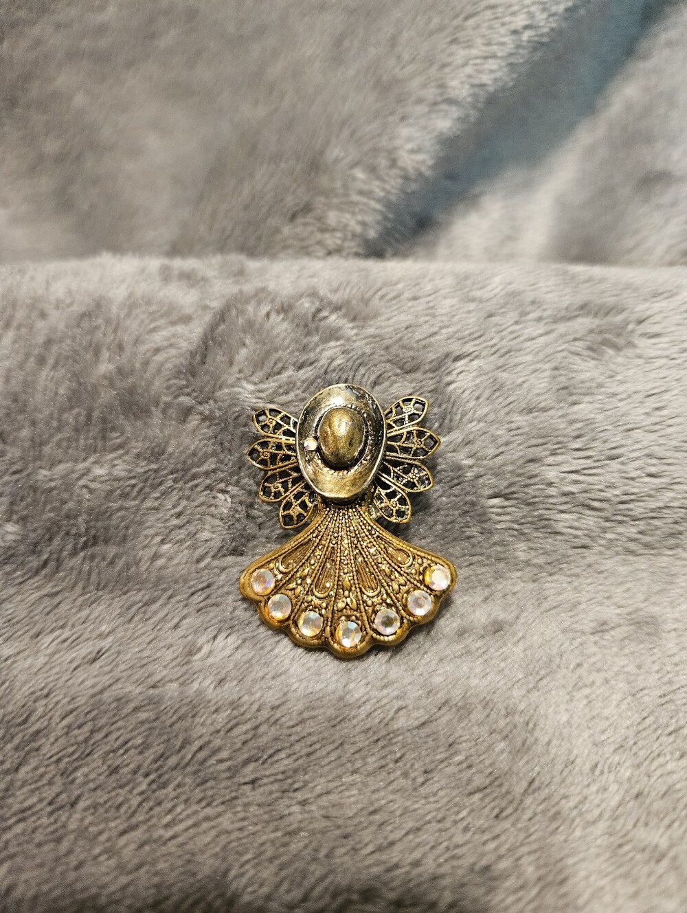 Cowgirl angel brooch/pin with rhinestones.